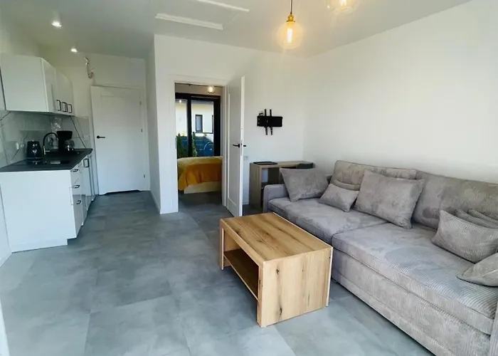 Navarino Apartman *